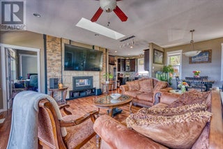 2127 Pleasant Dale Road W. Blind Bay, British Columbia