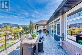 2127 Pleasant Dale Road W. Blind Bay, British Columbia