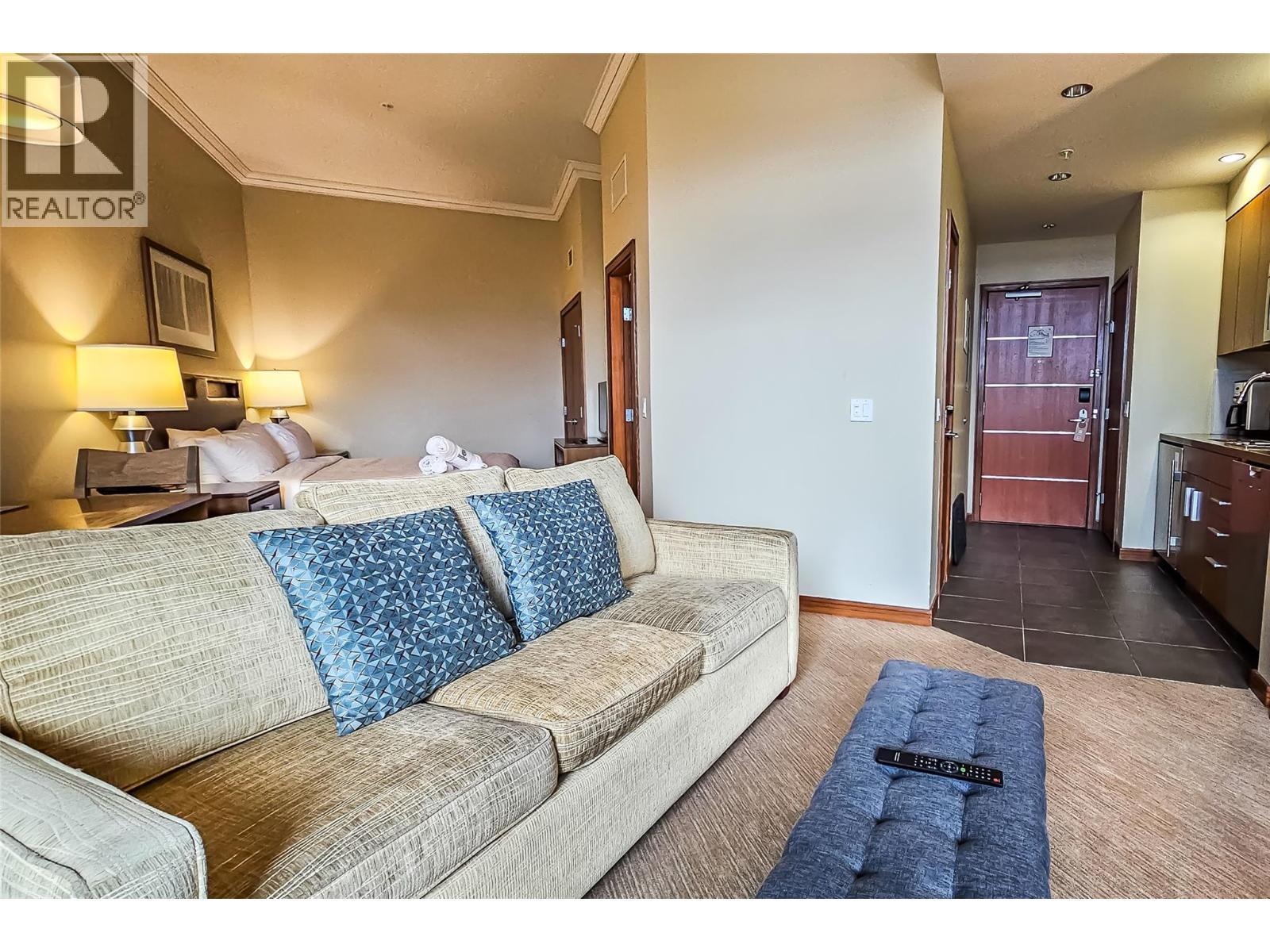 2950 Camozzi Road Unit# 1212. Revelstoke, British Columbia