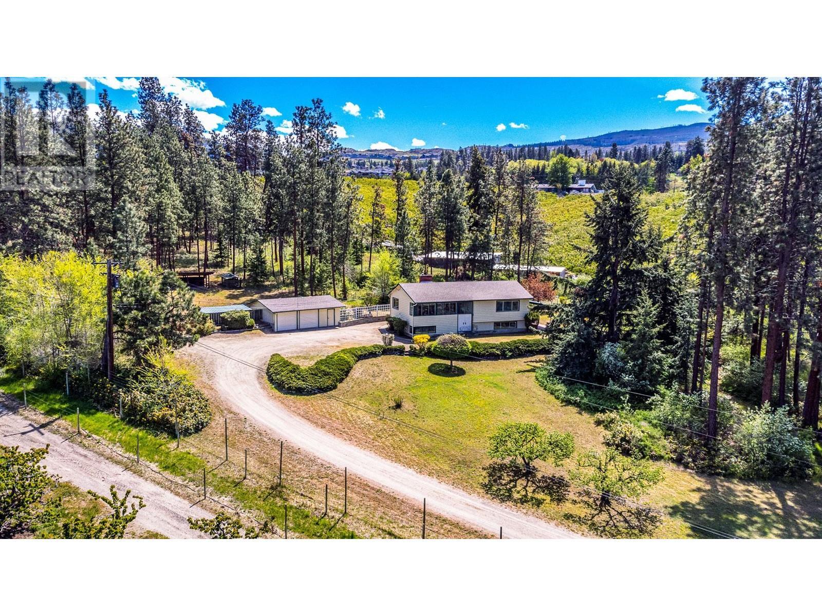 4729 Lakeshore Road. Kelowna, British Columbia