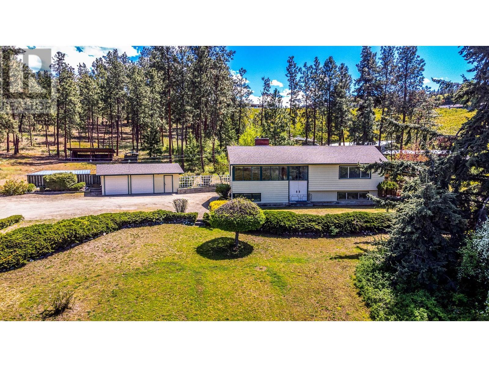 4729 Lakeshore Road. Kelowna, British Columbia