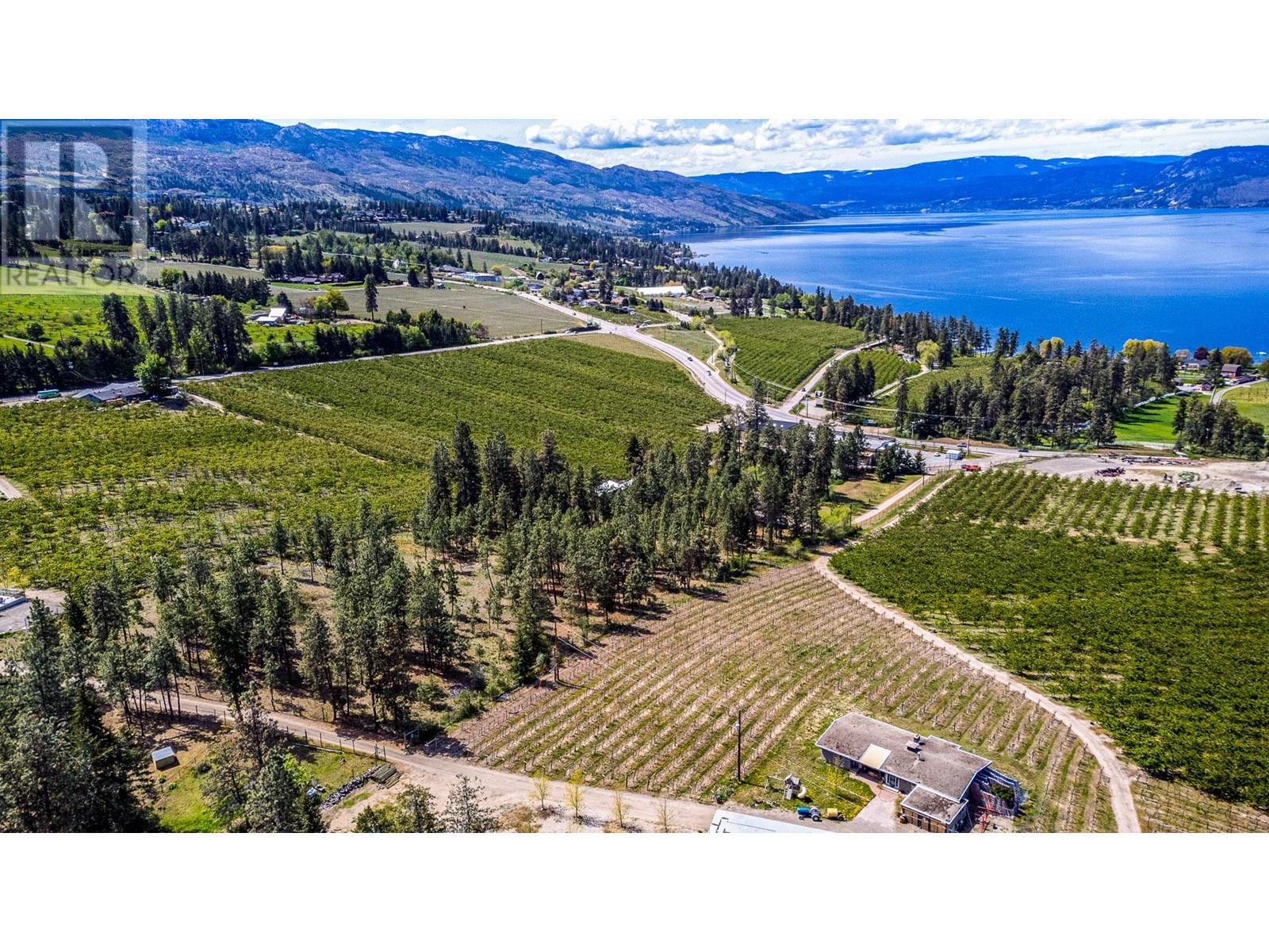 4729 Lakeshore Road. Kelowna, British Columbia