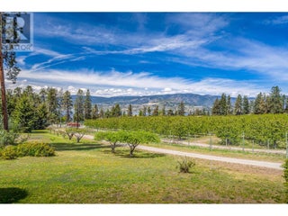 4729 Lakeshore Road. Kelowna, British Columbia
