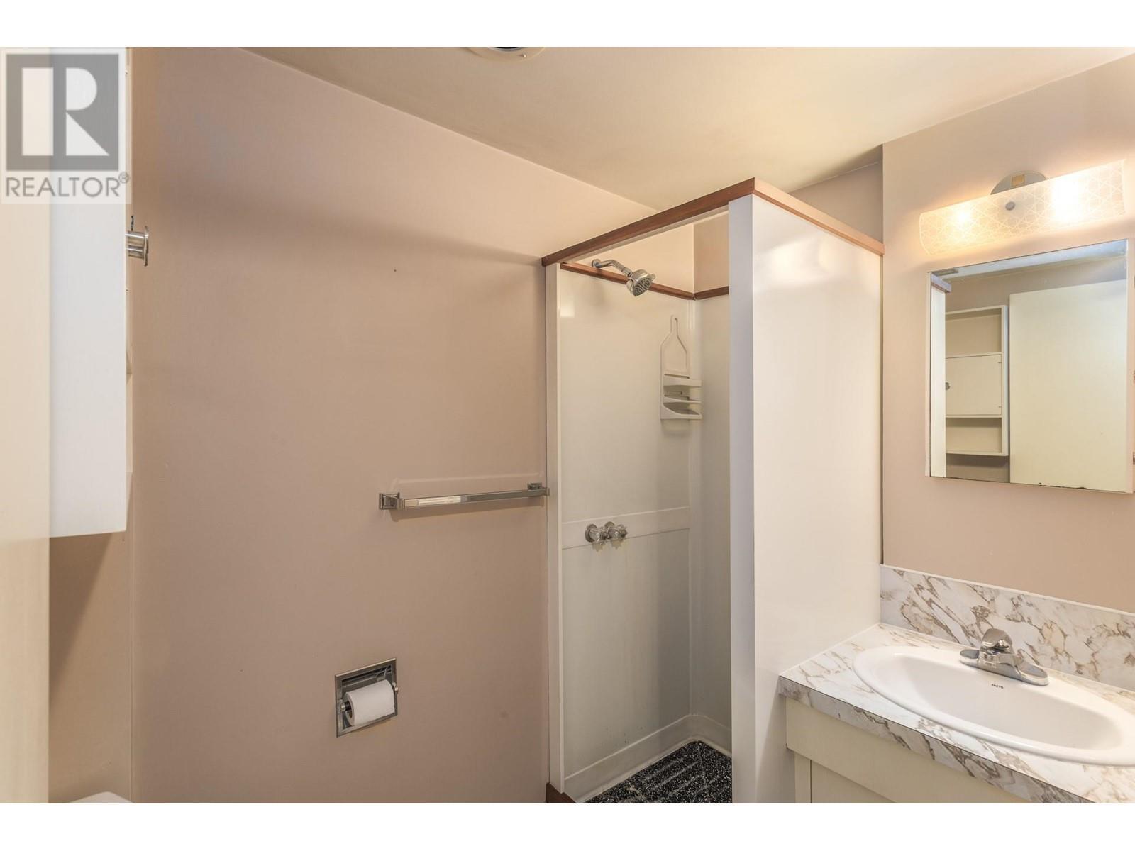 4729 Lakeshore Road. Kelowna, British Columbia