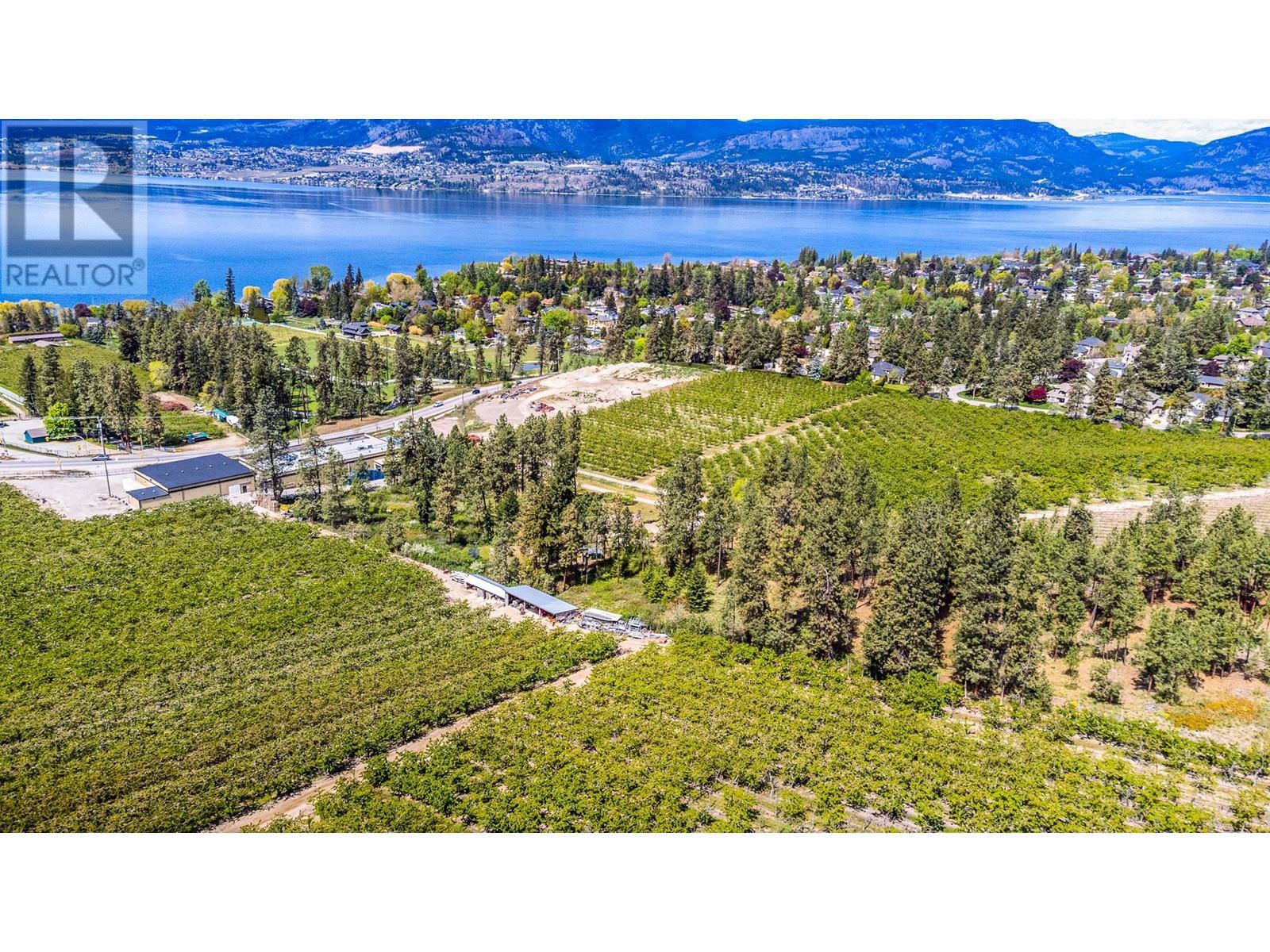 4729 Lakeshore Road. Kelowna, British Columbia