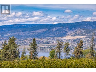 4729 Lakeshore Road. Kelowna, British Columbia