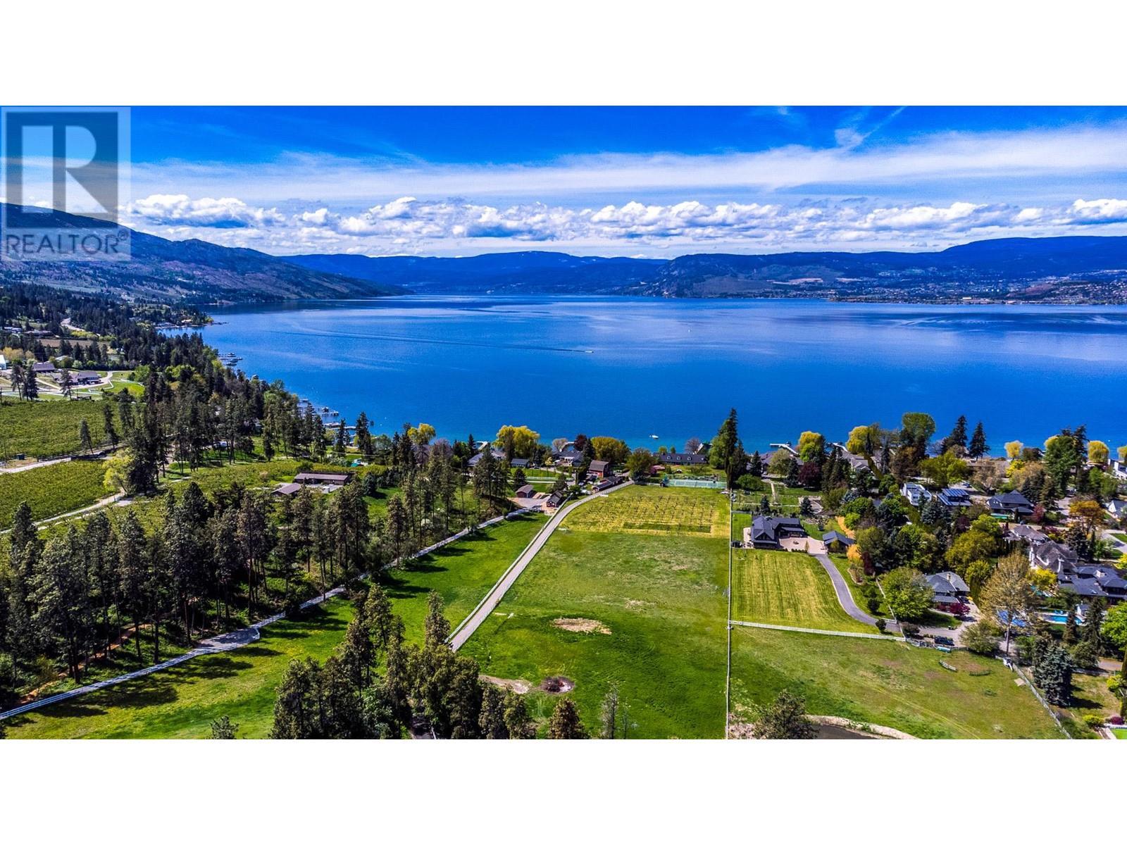4729 Lakeshore Road. Kelowna, British Columbia