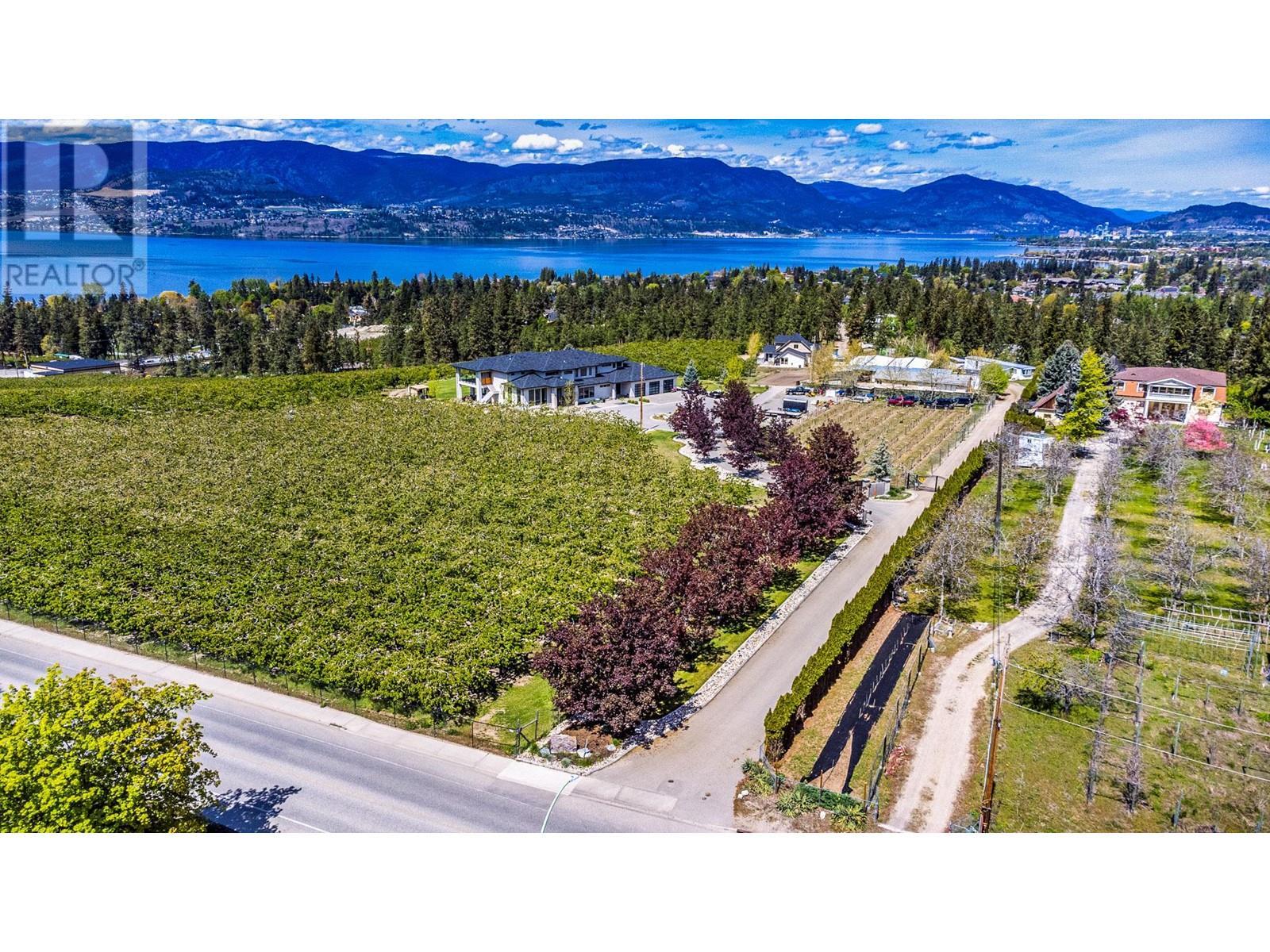 4729 Lakeshore Road. Kelowna, British Columbia