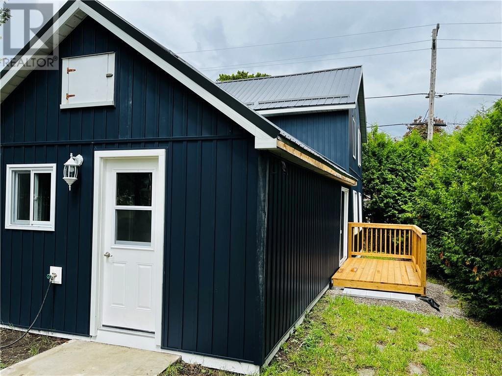 65 Queen Street, Manitowaning Property Listing MLS® 2115831