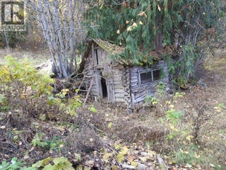 50 East Poirier Road. Mara, British Columbia