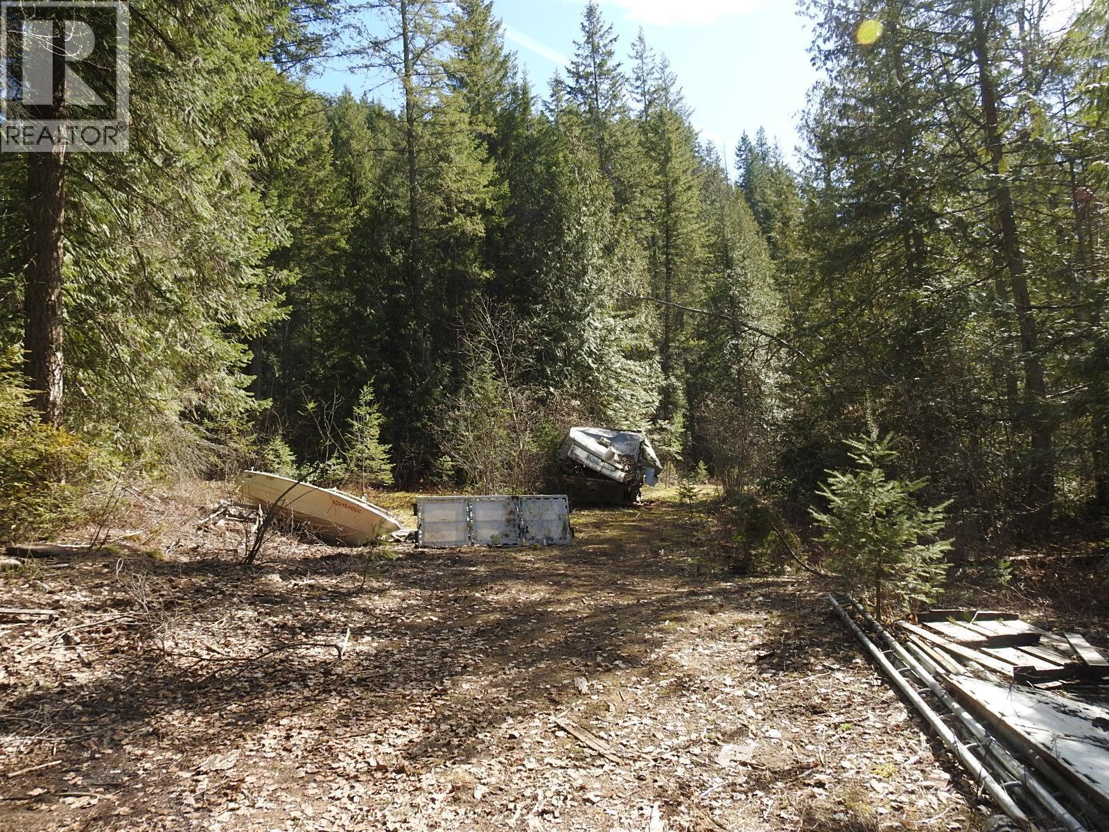 50 East Poirier Road. Mara, British Columbia