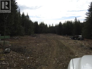 50 East Poirier Road. Mara, British Columbia