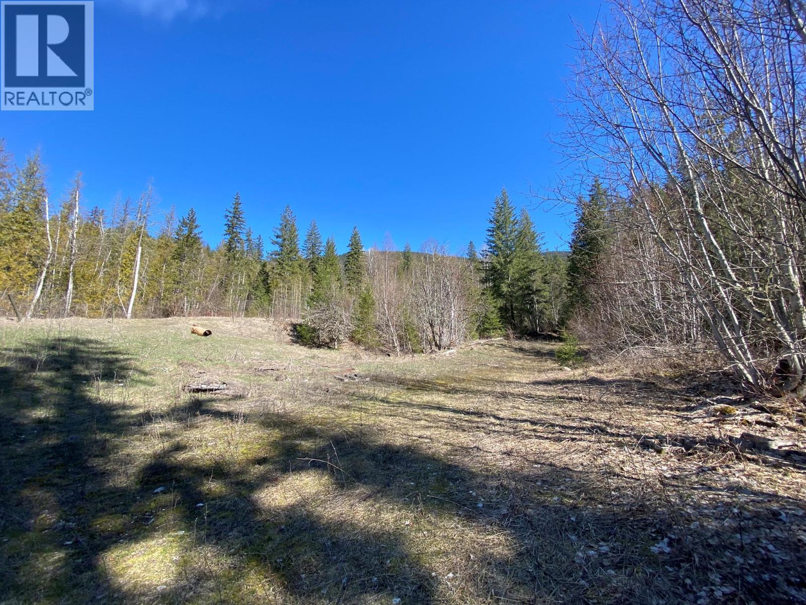 50 East Poirier Road. Mara, British Columbia