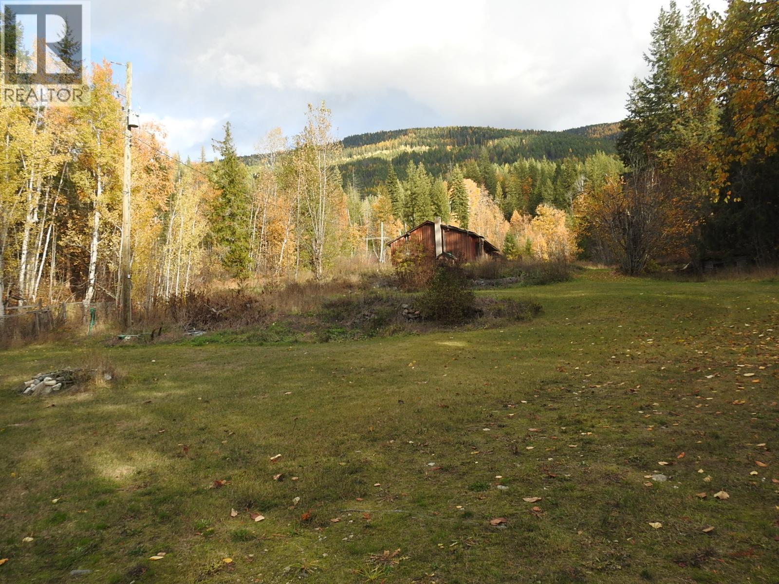 50 East Poirier Road. Mara, British Columbia