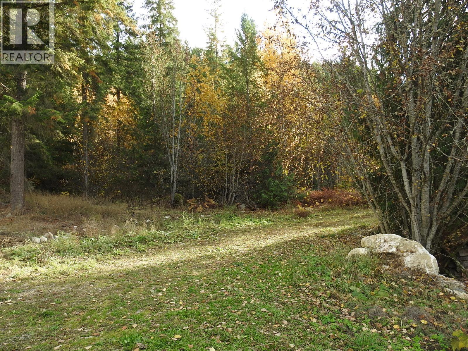 50 East Poirier Road. Mara, British Columbia