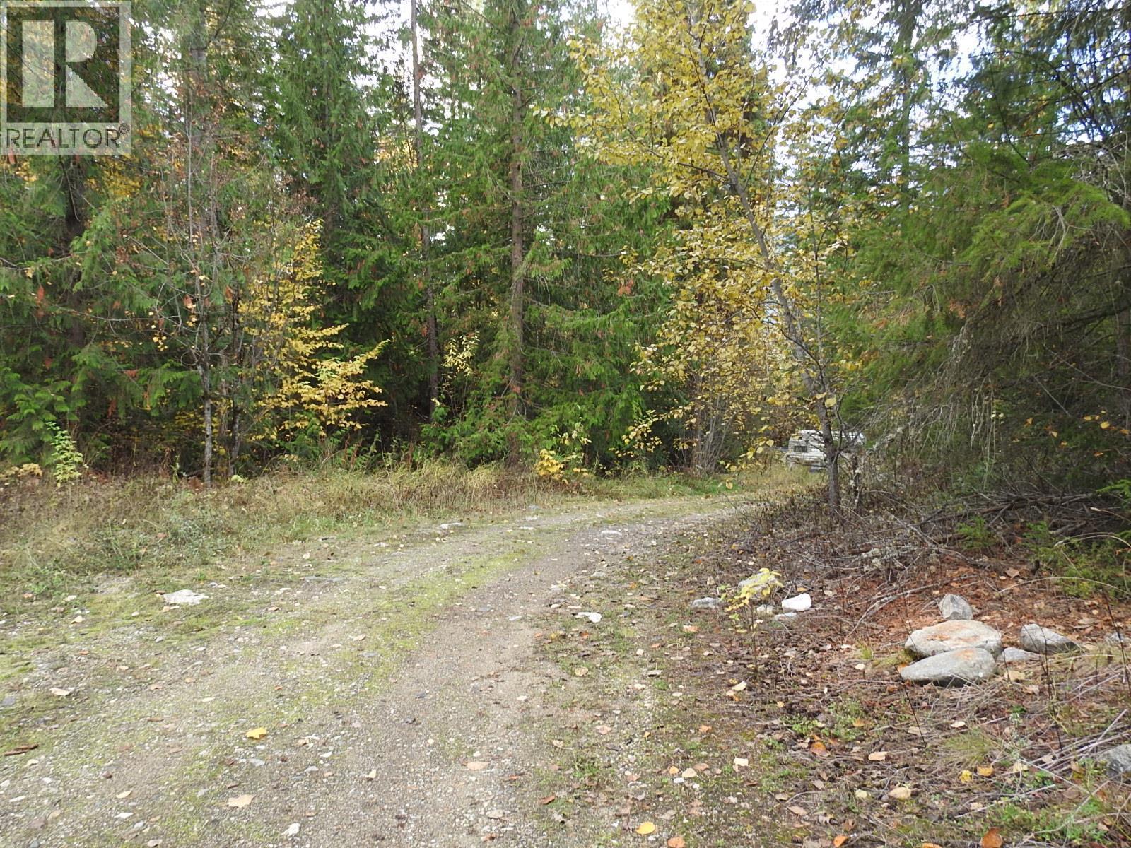 50 East Poirier Road. Mara, British Columbia