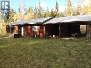 50 East Poirier Road. Mara, British Columbia