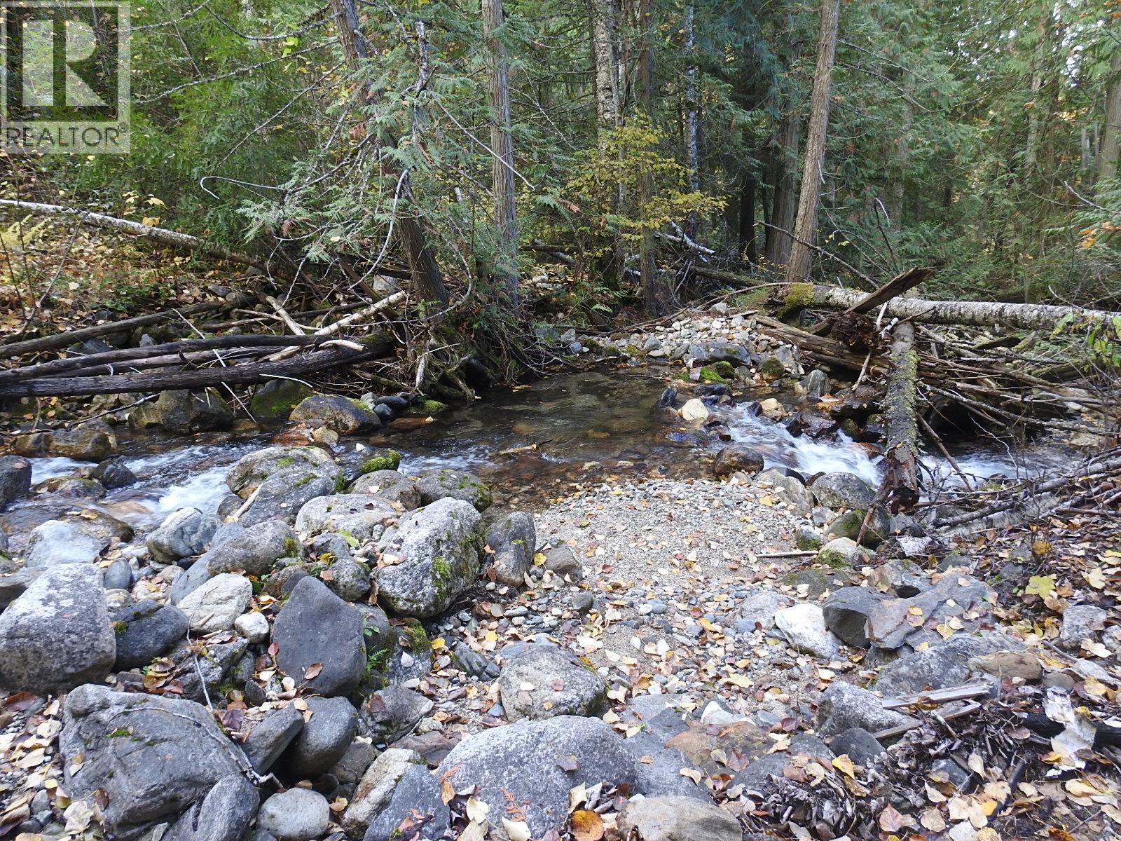 50 East Poirier Road. Mara, British Columbia