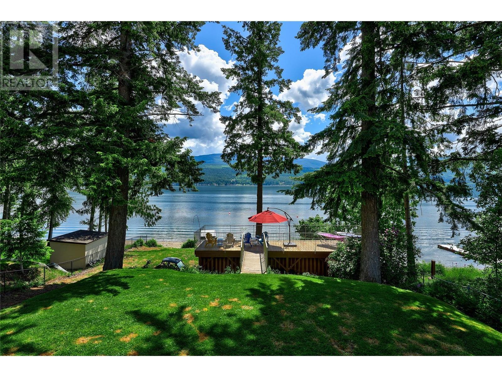 7832 Squilaxanglemont Road, Anglemont Property Listing MLS® 10309221