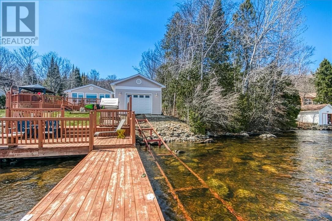 1475 West Bay Road, Garson Property Listing MLS® 2116238