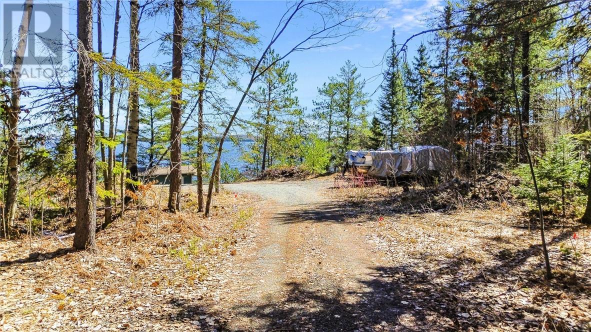 1255 West Bay Road, Garson Property Listing MLS® 2116339