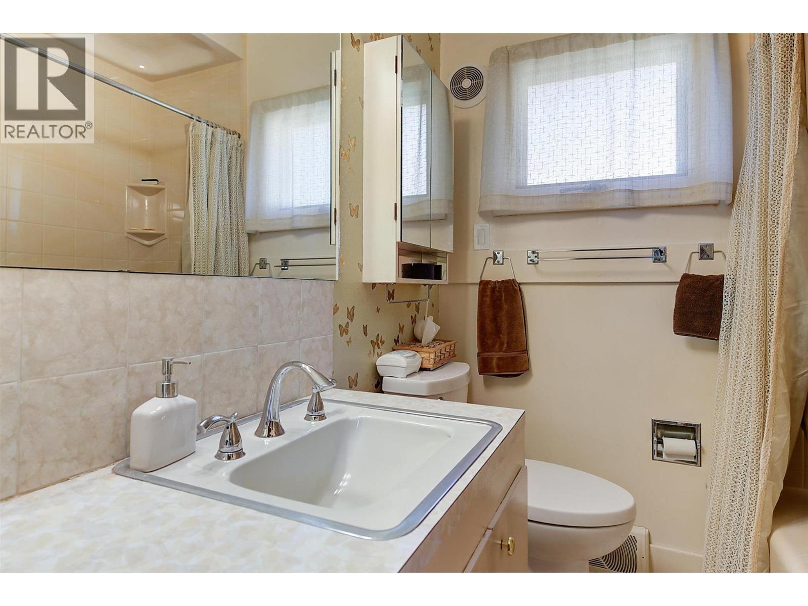 540 Patterson Avenue Lot# B. Kelowna, British Columbia