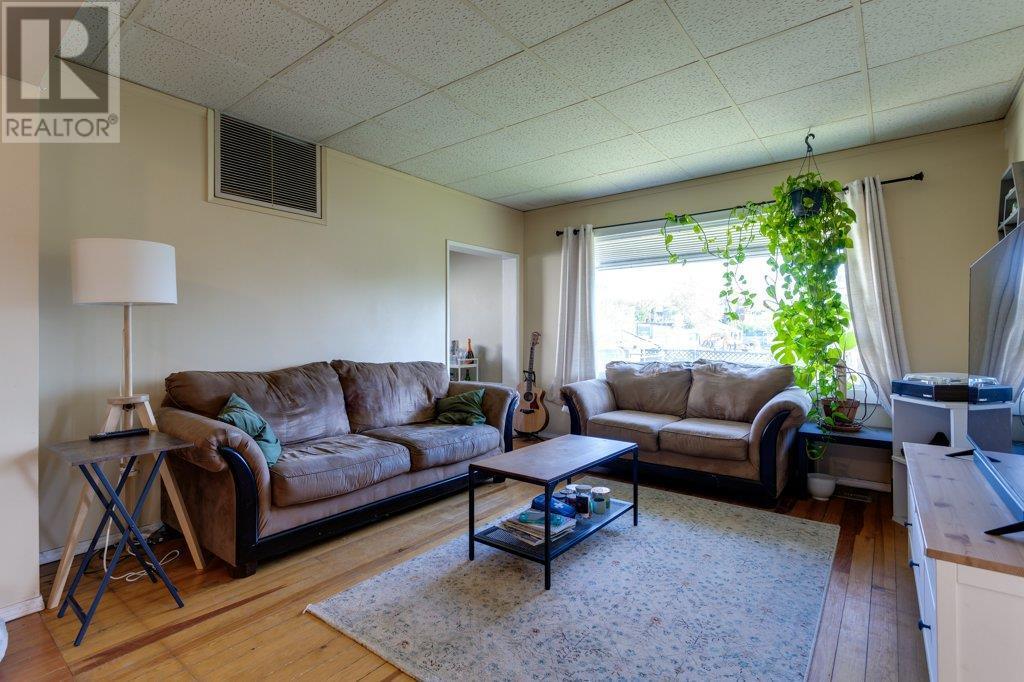 530 Patterson Avenue. Kelowna, British Columbia