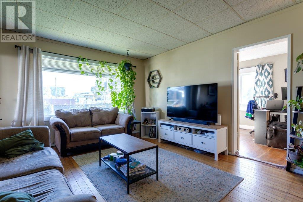 530 Patterson Avenue. Kelowna, British Columbia