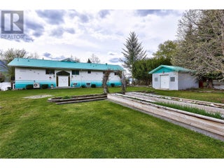 3726 Zinck Road. Scotch Creek, British Columbia