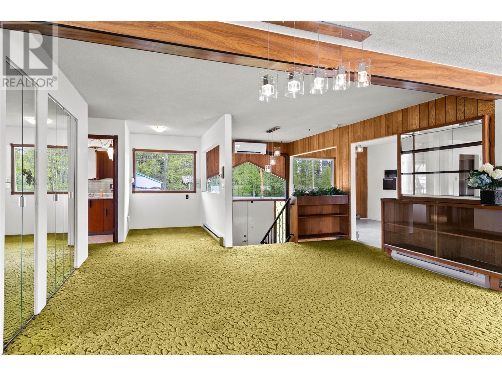 3726 Zinck Road. Scotch Creek, British Columbia