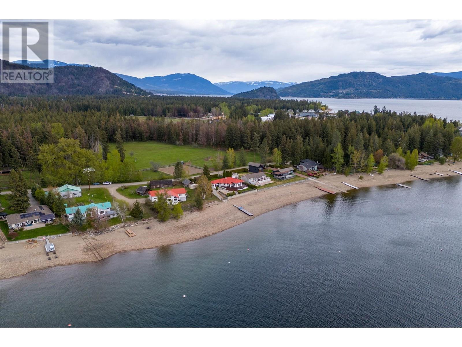 3726 Zinck Road. Scotch Creek, British Columbia