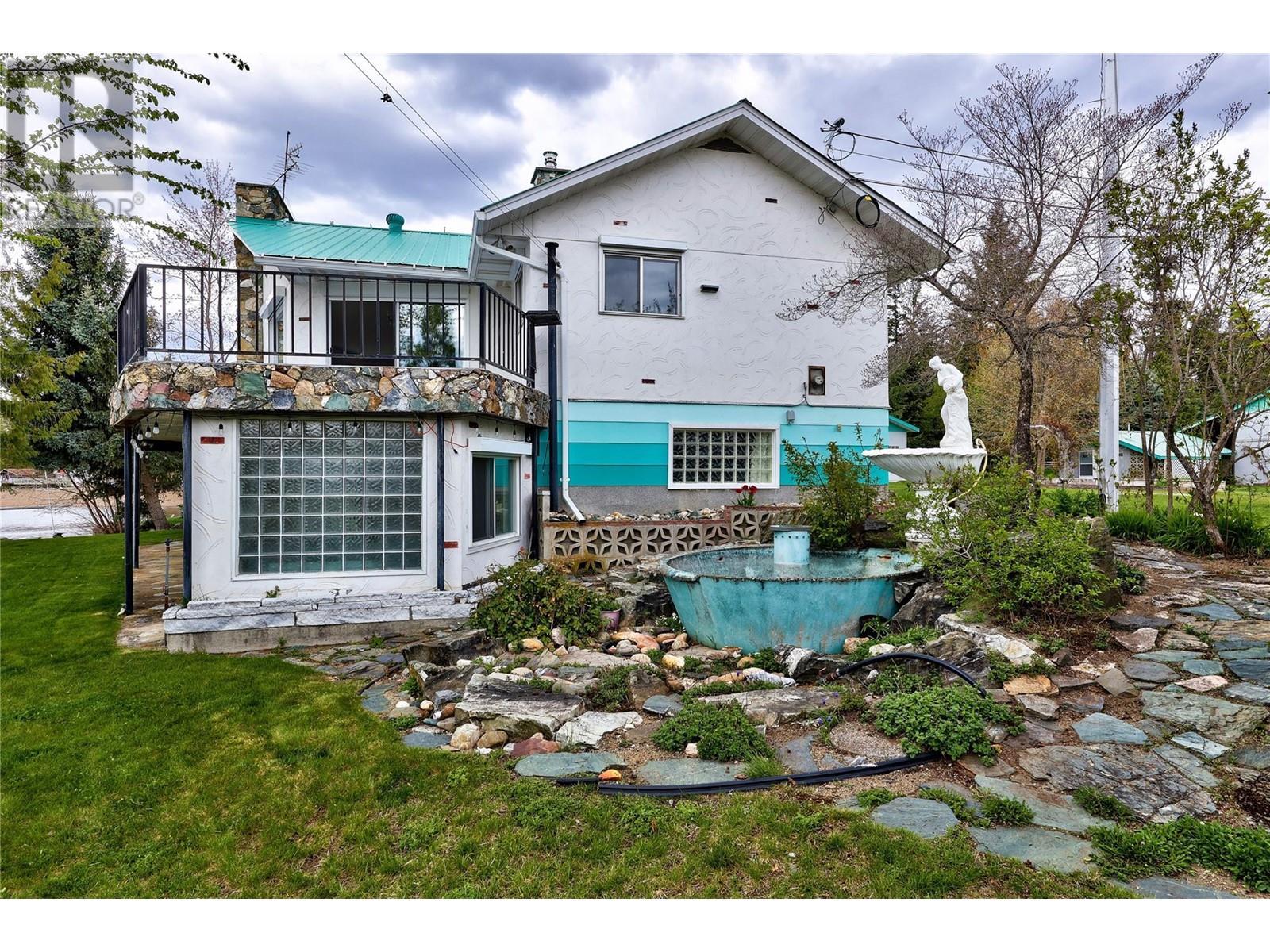 3726 Zinck Road. Scotch Creek, British Columbia