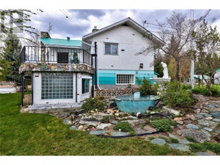 3726 Zinck Road. Scotch Creek, British Columbia