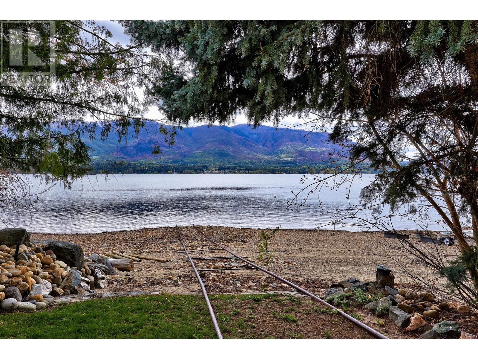 3726 Zinck Road. Scotch Creek, British Columbia