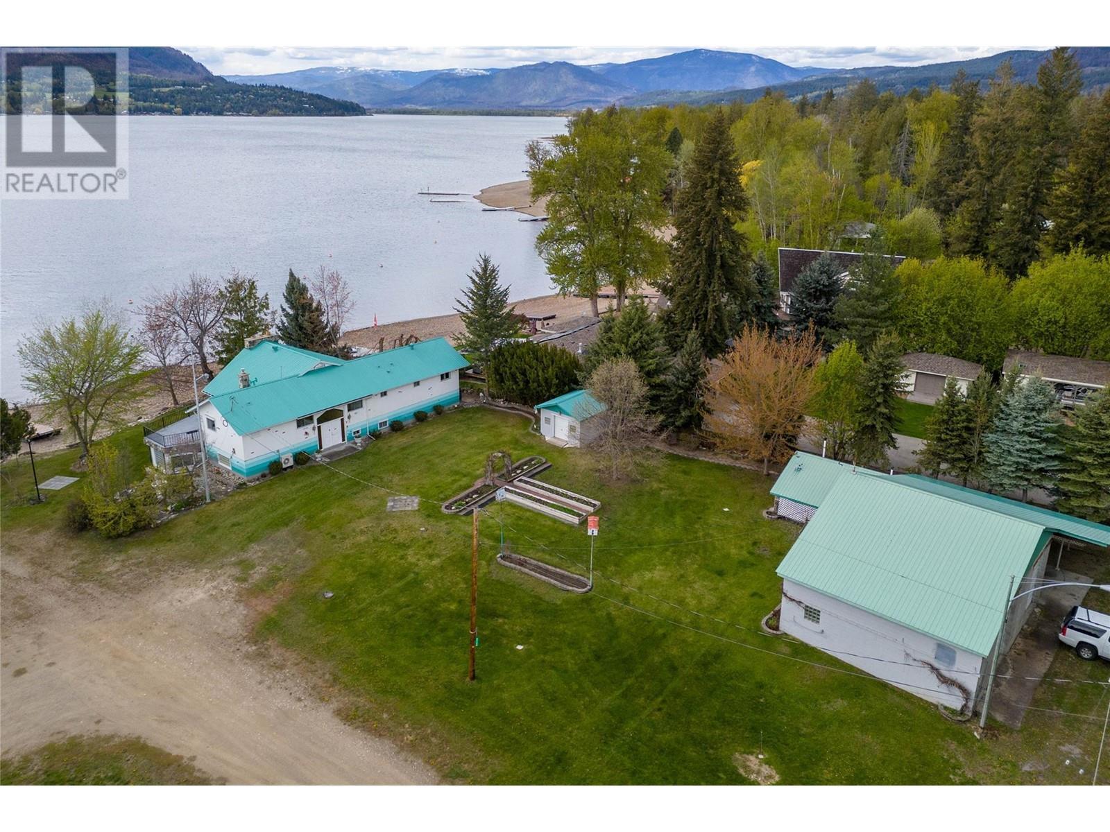 3726 Zinck Road. Scotch Creek, British Columbia