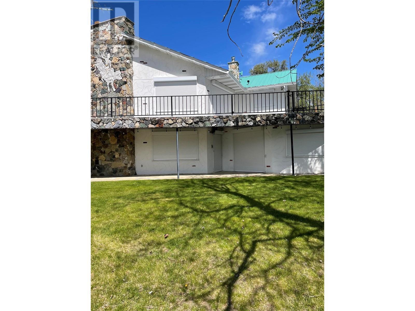 3726 Zinck Road. Scotch Creek, British Columbia