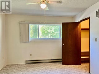 441 Oak Avenue. Sicamous, British Columbia