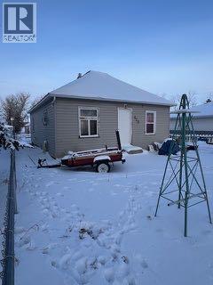 428 3 Avenue E, Oyen