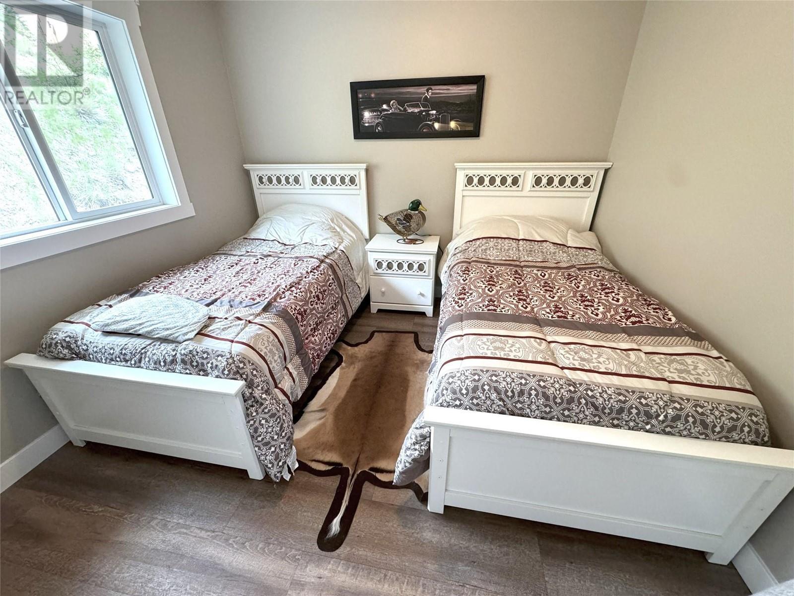 6862 Madrid Way. Kelowna, British Columbia