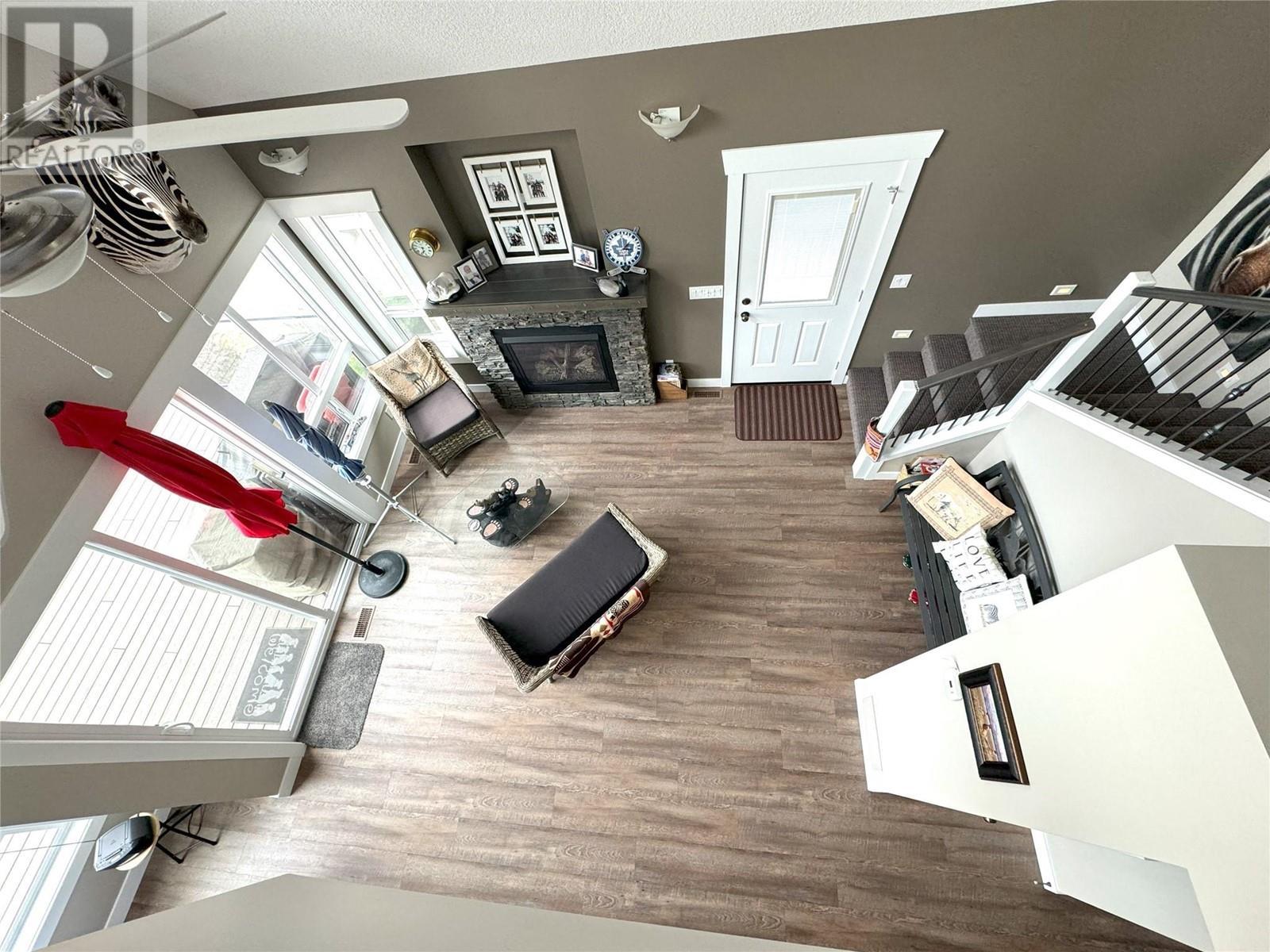 6862 Madrid Way. Kelowna, British Columbia