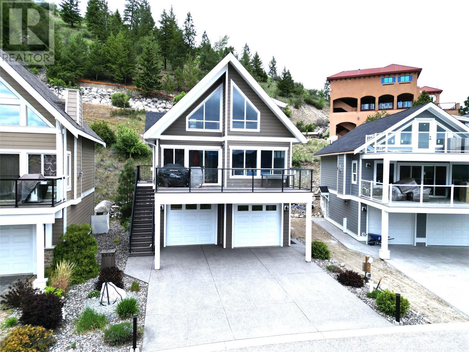 6862 Madrid Way. Kelowna, British Columbia