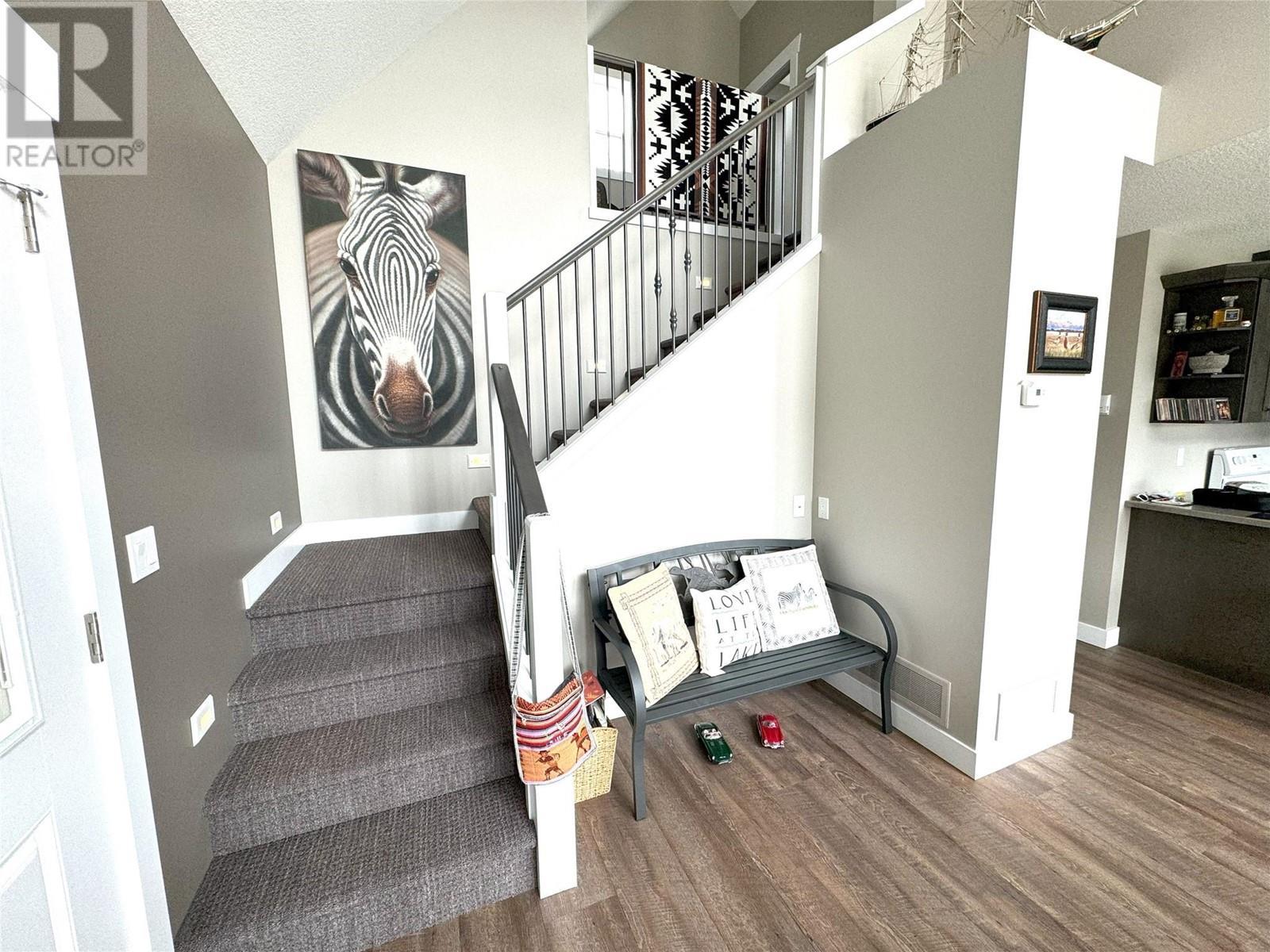 6862 Madrid Way. Kelowna, British Columbia