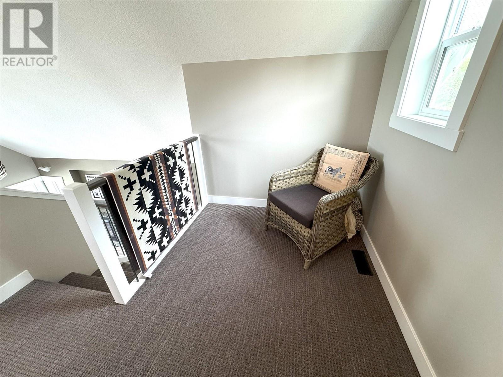 6862 Madrid Way. Kelowna, British Columbia