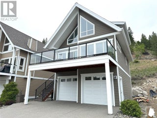 6862 Madrid Way. Kelowna, British Columbia