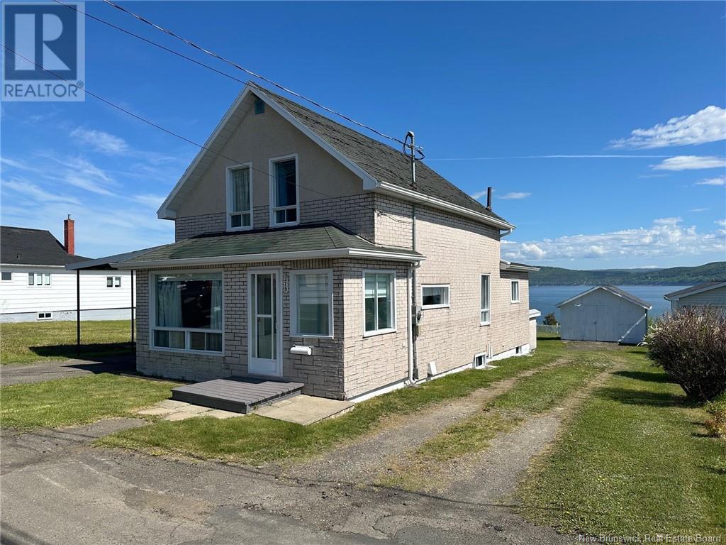 275 Victoria Street, Dalhousie Property Listing MLS® NB101484