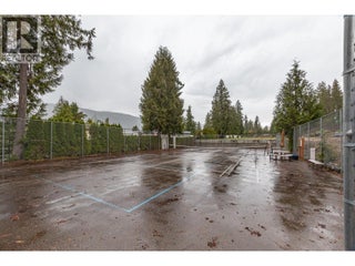 8242 Highway 97a Highway Unit# 13. Sicamous, British Columbia