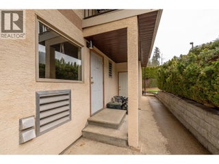 8242 Highway 97a Highway Unit# 13. Sicamous, British Columbia