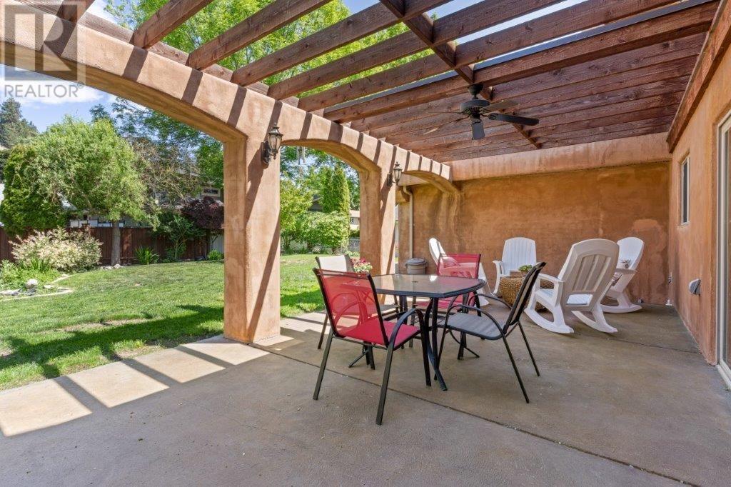 4170 Lake Avenue. Peachland, British Columbia