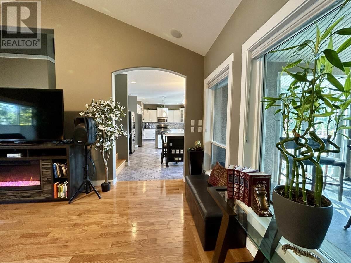 3911 Lakevale Place. Kelowna, British Columbia