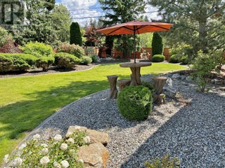 3911 Lakevale Place. Kelowna, British Columbia